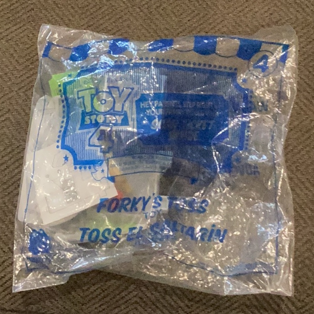 Toy Story 4 McDonald’s Forky’s Toss 2019 Happy Meal Toy #4  Scan Ticket